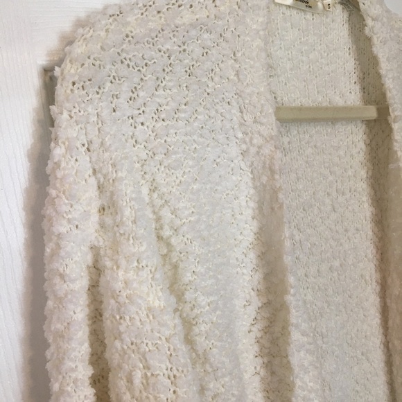 Andree very long cardigan sweater. Long sleeves, open front, sz small. - Picture 2 of 8
